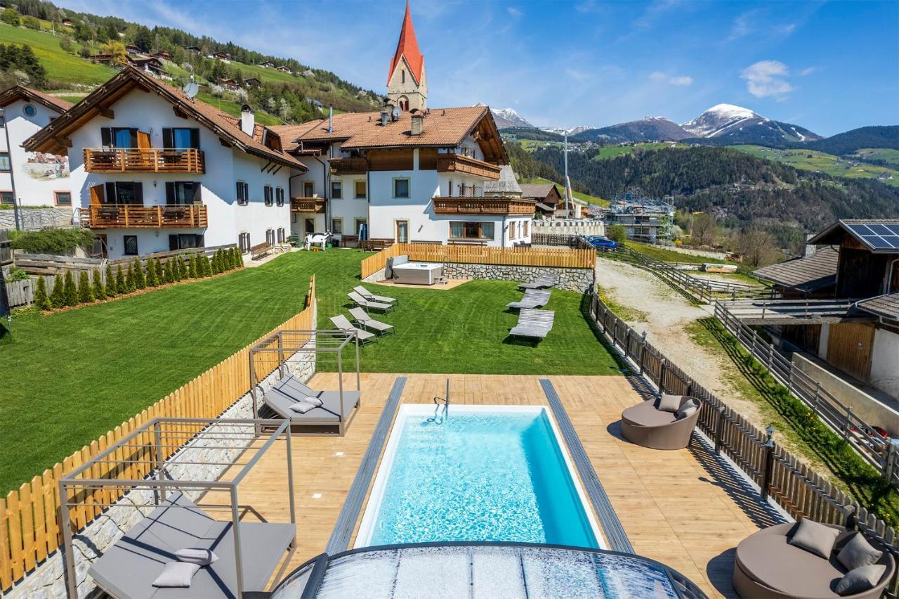 Der Brunnerhof Hotel Rio di Pusteria Bagian luar foto